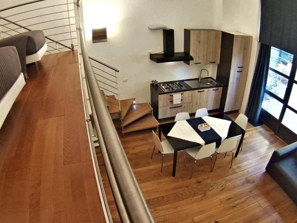 La Maison Del Capestrano มิลาน ภายนอก รูปภาพ