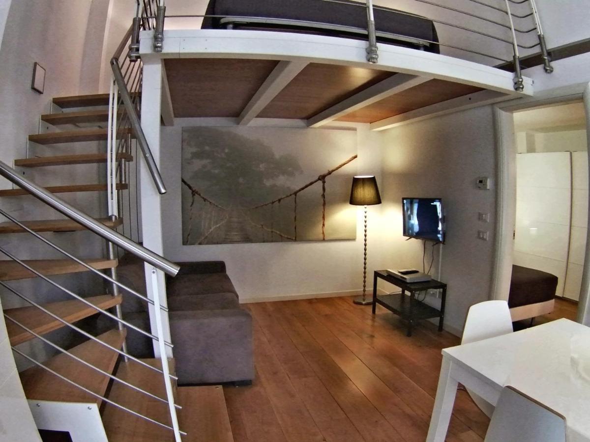 La Maison Del Capestrano มิลาน ภายนอก รูปภาพ